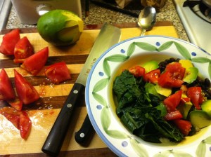 Yogis' Choice - Quinoa, Kale, tomatoes, black beans and avacado